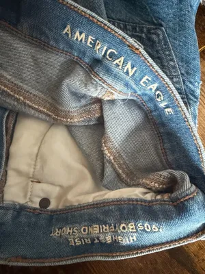 American Eagle Mid Wash 90’s Boyfriend Short thumbnail 5