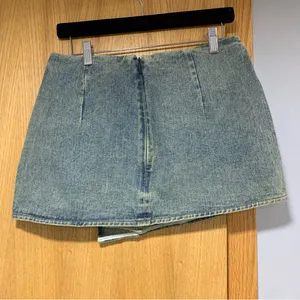 Pretty Little Thing Vintage Wash Denim Wrap Over Mini Skirt - Size 4 thumbnail 2