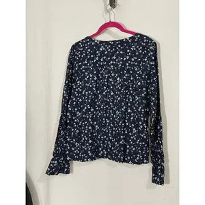 Women's Loft Blue Floral Blouse Size M Semi Sheer Long Sleeves 100% Cotton thumbnail 4
