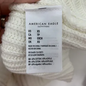 American Eagle Size XS‎ Sweater Henley Cropped Long Sleeve Chunky Knit Women’s thumbnail 5