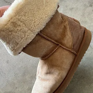 Sheepskin Tan Boots Size 9 thumbnail 3