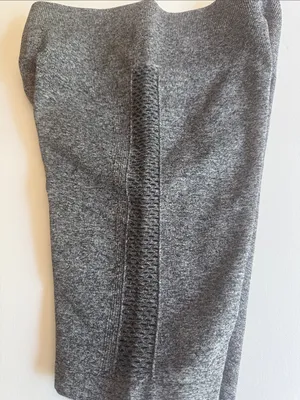 Charlotte Russe Gray High-Rise Seamless Bike Shorts thumbnail 8