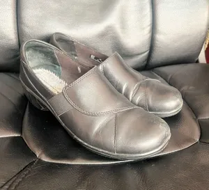 Clark’s black leather shoes thumbnail 1