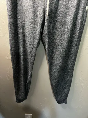 Vuori Performance Jogger Heathered Dark Gray Athletic Cozy Lounge Pants thumbnail 4