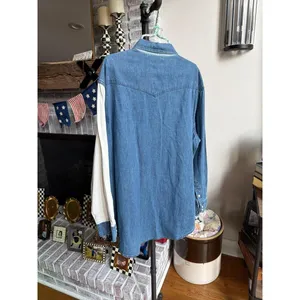 Wrangler Retro Women's Pieced Boyfriend Fit Western Denim Shirt Large nwt thumbnail 5