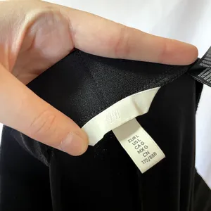 H &‎ M pull on black trousers elastic waist women's size large boot cut work thumbnail 5