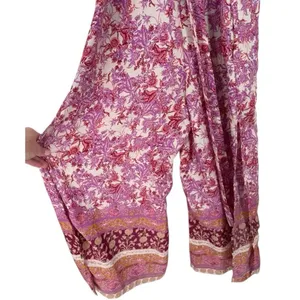 Free People Leona Floral Printed Jumpsuit Lilac Size Medium Boho Beachy Festival thumbnail 13