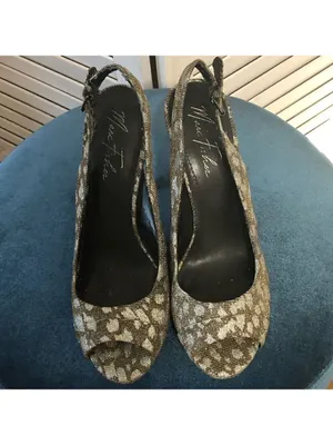 Marc Fisher Silver Golden Metallic Platform Heel Size 8.5 thumbnail 5