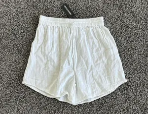 PrettyLittleThing white linen look oversized floaty shorts in white, size 6 small thumbnail 5