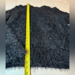 Cozy Black Fuzzy Sweater size S thumbnail 7