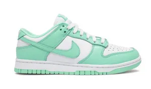 Nike Dunk Low Green Glow Size 8.5 thumbnail 1