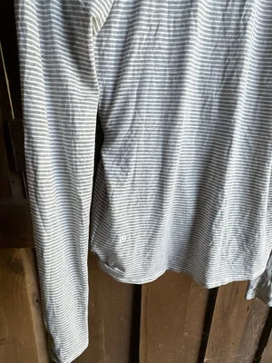 Lululemon Gray Microstriped Drape Wrap Long Sleeve thumbnail 6