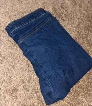 Pocketless jeans - great for travel haha thumbnail 3
