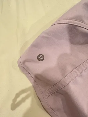 Tracker Lululemon 4 thumbnail 3