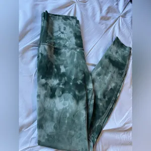 Lululemon diamond dye leggings thumbnail 2