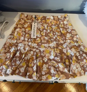 MINKPINK Floral Skirt thumbnail 1