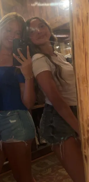 Shein Light Pink T thumbnail 1
