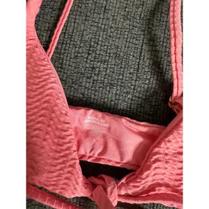 Monday Swimwear St.martin Bikini Top Bottom Set Textured in Azalea Pink size P/S thumbnail 8