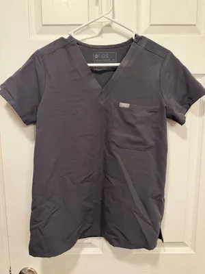 FIGS Scrub Top thumbnail 1