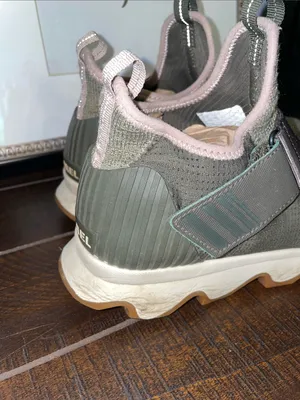 Sorel Kinetic Slip-On Athletic Sneakers Size 9.5 Alpine Tundra Hiking Shoes thumbnail 2