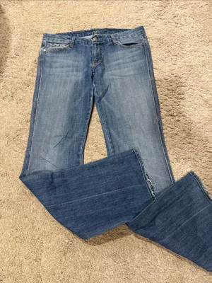 7 For All Mankind Women's “A” pocket Jeans - EUC thumbnail 5