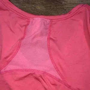 Lucy size small coral vented long-sleeve athletic top thumbnail 5