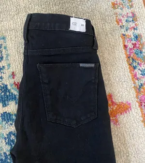 Size 26 thumbnail 3