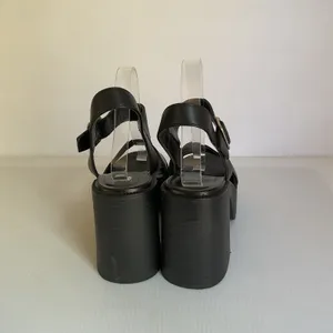 SODA Women’s Black Platform Block Heel Sandals Ankle Strap Y2K Size 8.5 thumbnail 5