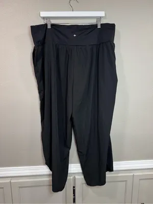 NWT Halara Breezeful High Waisted Crossover Pocket Quick Dry Capri Pants thumbnail 8