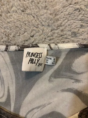 Princess polly cropped bell sleeve top thumbnail 5