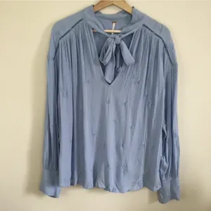 Free People Light Baby Blue Wishful Moments Tie Neck Tunic Top NEW thumbnail 2