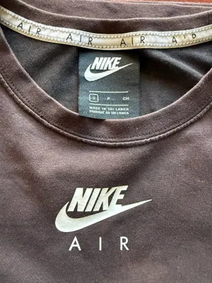 Nike Air Crop Top thumbnail 4
