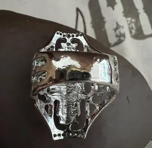 Ring thumbnail 6