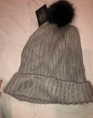 Victoria’s Secret Hat thumbnail 2