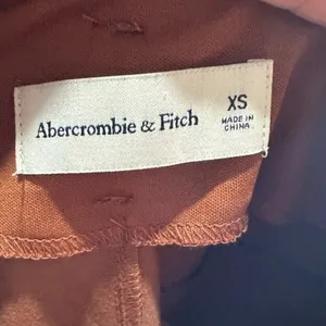 Abercrombie and Fitch Belted‎ faux leather Ankle Pants thumbnail 9