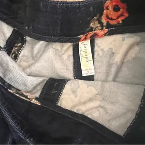 FREE PEOPLE Good Day Sunshine Velvet‎ Mini Skirt thumbnail 4