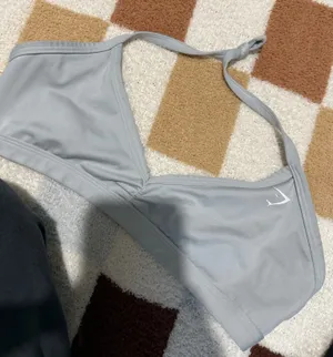 Gymshark bra thumbnail 1