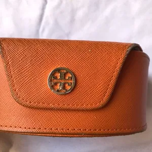 Tory Burch Eyeglass case thumbnail 1