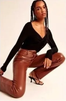 New Abercrombie &‎ Fitch Curve Love 90s Faux Leather Pants thumbnail 1