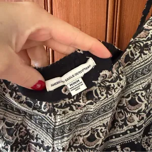 American Eagle Outfitters Black and White Patterned Tank Top Size Medium thumbnail 4