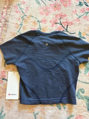 Lululemon Cropped Align Tank thumbnail 4