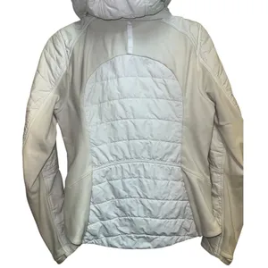 Lululemon Extra Mile Puffer Size 8 White Hooded Quilted Insulated Full Zip‎ thumbnail 4