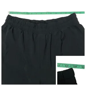Beyond Yoga Stretch Woven In Stride Shorts - Black - Large thumbnail 3