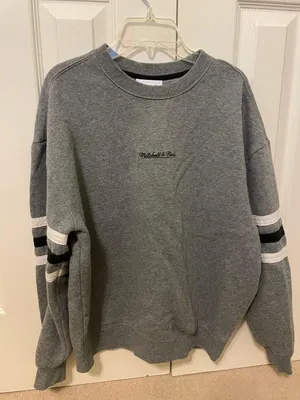 Mitchell & Ness Crewneck Sweatshirt thumbnail 1