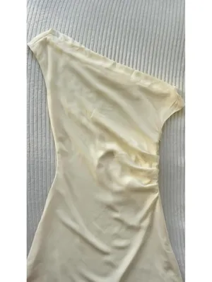 Glassons butter yellow One Shoulder Ruched Mini Dress Size 8 Draped Party thumbnail 2