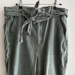 Express Vintage Ankle Extreme High Rise Pants, Army Green, Size 12R thumbnail 2