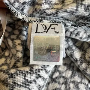 DVF Julian Two Wrap Dress Black White Cotton Silk Size 4 thumbnail 8