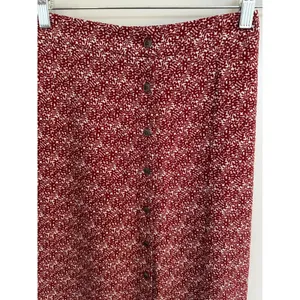 Sky and Sparrow Midi Red White Patterned Button Up Skirt Women's Sz 0 thumbnail 8