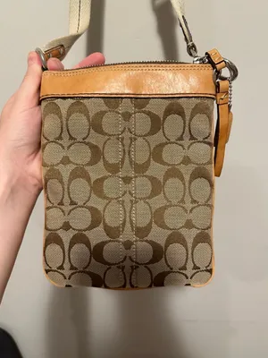 Coach 6442 Signature Canvas Crossbody Bag Brown Tan Leather Vintage Y2K 2006 thumbnail 2