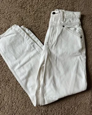 Abercrombie High-Rise Jeans thumbnail 1